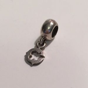 Pandora - C Charm